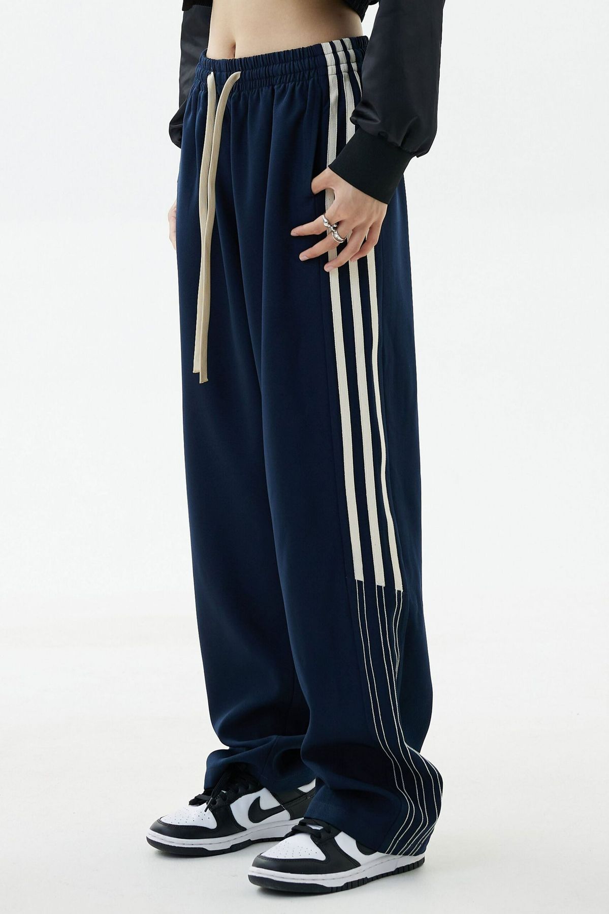 Women Navy Blue Contrast Stripe Wide Leg Trousers