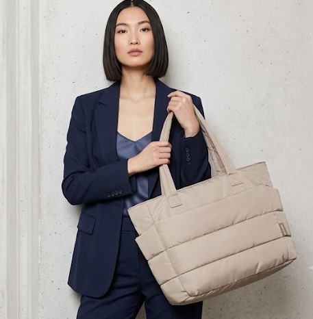 Women Beige Puffer Tote Bag