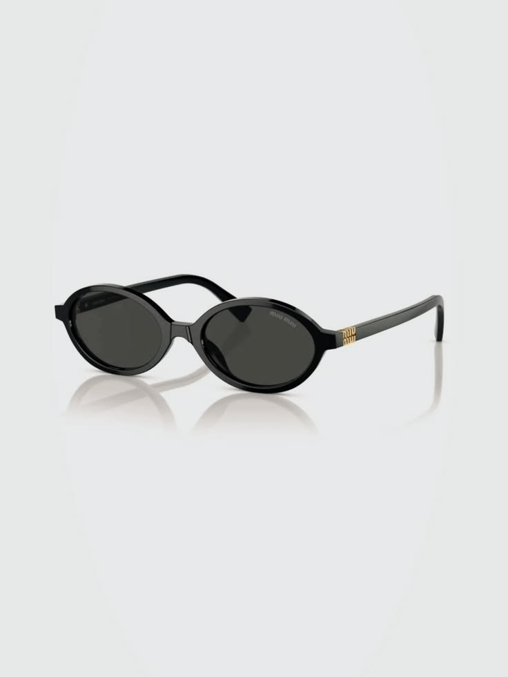 Classic Black Oval Acetate Sunglasses