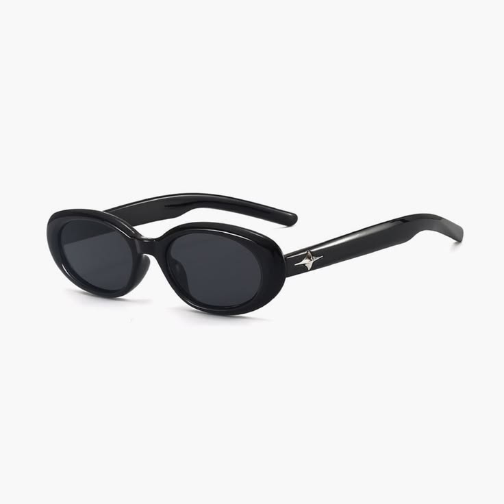 Y2K Star Accent Oval Black Sunglasses